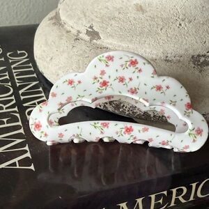 Ditzy Floral acrylic Hair Claw Clip